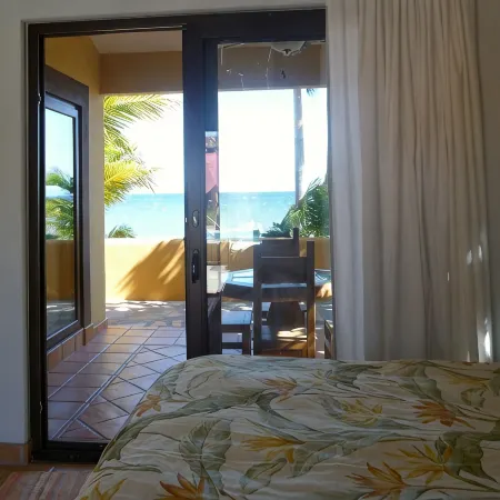 Luxurious Casita on the Beach
