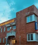 Ticket to the Moon - Hostels