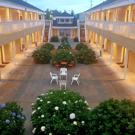 GuestHouse Enumclaw Hotels in Enumclaw