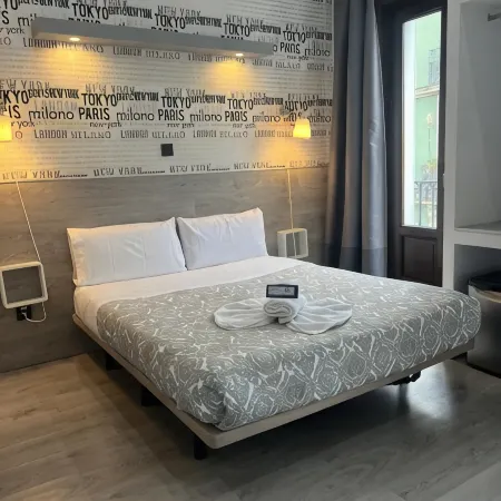 Fuencarral Rooms Отели рядом с достопримечательностью «Чуэка»