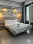 Fuencarral Rooms - balcony