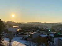 Big central house with a view, free parking(E31) 나르비크 호텔