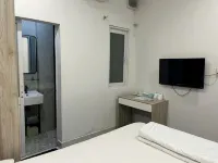 Hilary Hotel -Sư Van Hanh Q10 - Bed and Breakfasts