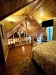 Lakefront Heaven Retreat. Big Lake house with 3 bedrooms and 3 full baths. - Wifi