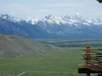 Spring Creek Ranch - Mountain view