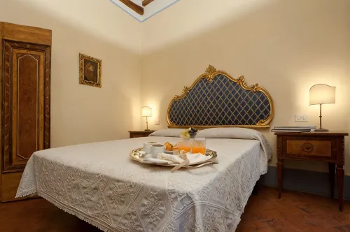 Cortona apartment on the night alley - Old Town - Condos