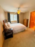 3/3 Townhome in Fraser just steps from the Black line! - Wifi