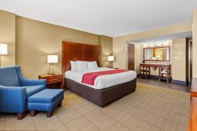 Comfort Inn & Suites Lakeland North I-4