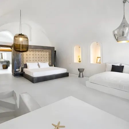 Sophia Luxury Suites
