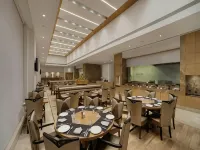 Le Meridien, Surat - sarapan