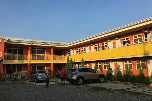Jocanai Residences  Fully Furnished Studio A - parking