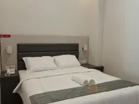 JK Homestay Hotels in Patrang
