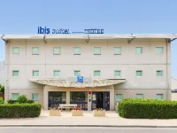 奧爾良北薩蘭宜必思快捷酒店 - 停車場