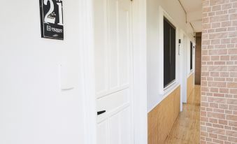Nomadsmnl Hostel