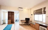 Sans Vibes Hotel Syariah Graha 100 Gubeng Surabaya - 2-Star