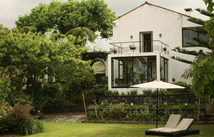 A comfortable, self-contained suite in a restored 19th-century vila (RRAL 980)