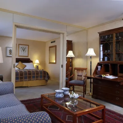 Park Plaza Santiago Hotels near KARINA