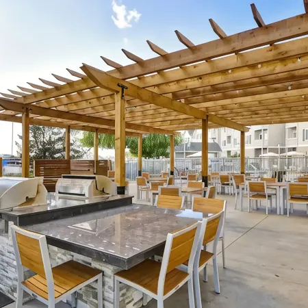 Homewood Suites by Hilton - Oakland Waterfront