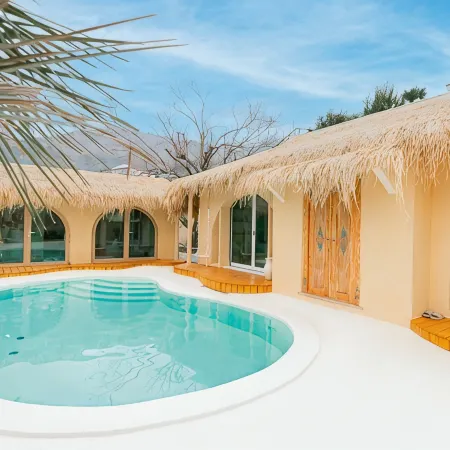 Barbara Bali Pool Villa