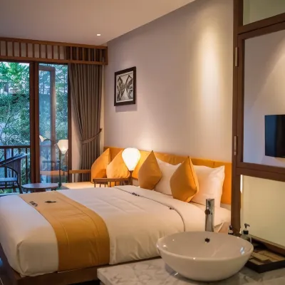 Vinh Hung Old Town Hotel โรงแรมใกล้หอประชุมใหญ่กวางตุ้ง