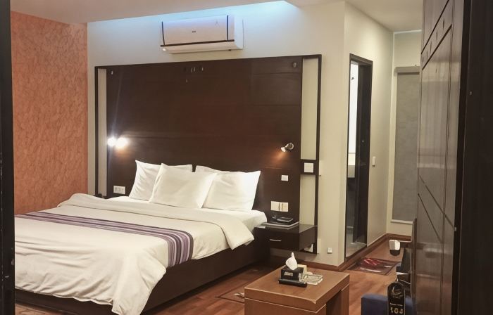 Hira Guest House