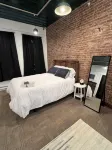 Charming 1-bedroom apartment in the village of enchanting Ellicottville - Homestays