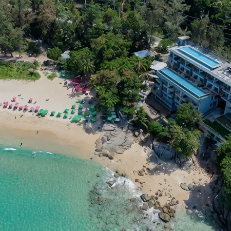Norn Talay Surin Beach Phuket Отели рядом с достопримечательностью «Пляж Лэм Сингх»