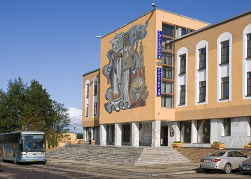 Hotel Intourist - Cho phép mang theo thú cưng