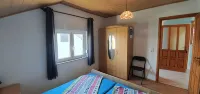 Nice, quiet, and inexpensive family apartment with proximity to sandy beach - 2つ星