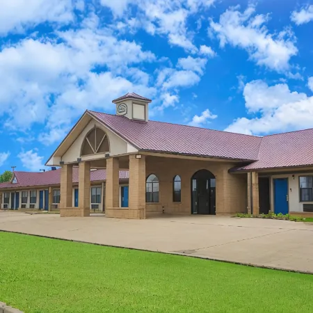 Days Inn by Wyndham Lonoke