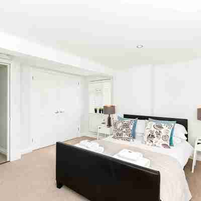 The Old Morgan Period 3 Bed Duplex Rooms