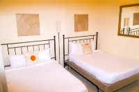 Casa de Carmen Pool House!! Family + Pet Friendly!! Perfect for Large Groups!! - 2 ดาว