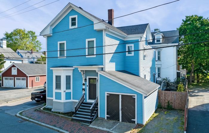 Roomy Themed 3Br Historic Salem, Near Boston, with Parking, Walk to Attractions.