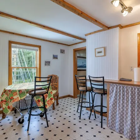 5BR 3 Bath-The Maine House@Twin Hills Cottages