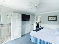 Atlantic Inn Hotel di 
