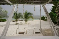 Newly Expanded! Lavish & Exclusive Beachfront Mansion. - Villas