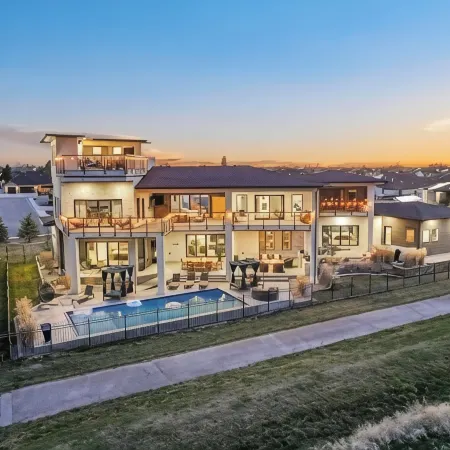 6K SQFT Lux |Heated Pool|Hot Tub |Sauna |Speakeasy