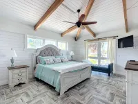 Pet friendly water front home in the heart of Crystal River - Boutique