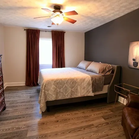 The Lounge - Downtown Chillicothe
