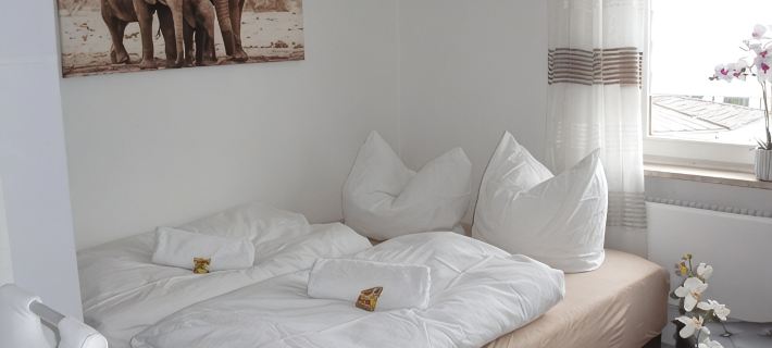 moderne helle Ferienwohnung in Heilbronn/Sontheim Hotele w: Heilbronn