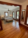 4 Bedroom, 3 Full Bathrooms - 10 Minutes to Starved Rock! - Homestays
