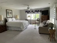 Cozy, Private Water Front Home with Long Pier - 4-Star
