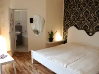 Hotel Monte Christo Отели рядом с достопримечательностью «Площадь Альтер Маркт»