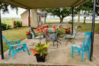 Spacious Country Living Located In The Heart Of Brenham - 3-Star