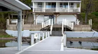 On-The-Water Romantic Cabin-Breathtkng Vws-Bch Fire Pit!-Still Aval Days Sep-OCT - balcony