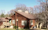 Minutes to Giant City - SIU - Shawnee Winetrail - Shawnee Forest - Wi-Fi - Chalets