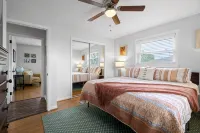 Lookout Mtn View! STEAM Shower, Fenced Yard 🐶⛰️ - 3-Star