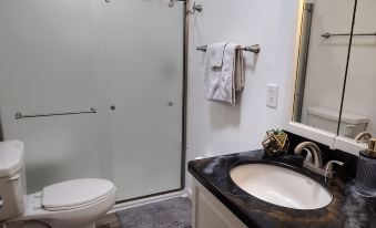 Charming suite in Marion IN,  right next to Indiana Wesleyan University