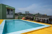 Ulsan Bluebird Pension - Pool