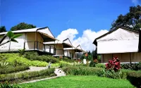 Trizara Resorts - Glam Camping - vue sur la montagne
